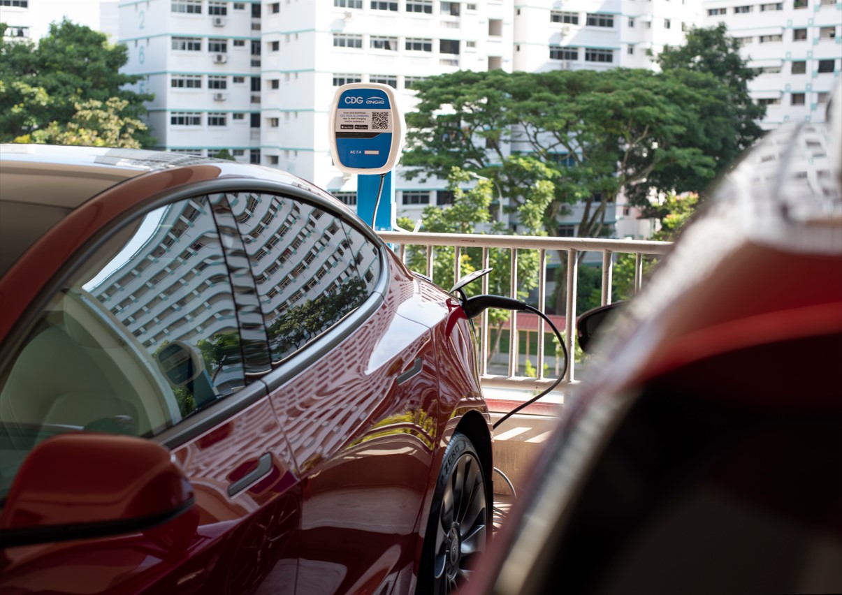 ComfortDelGro and ENGIE expand electric vehicle charging network with